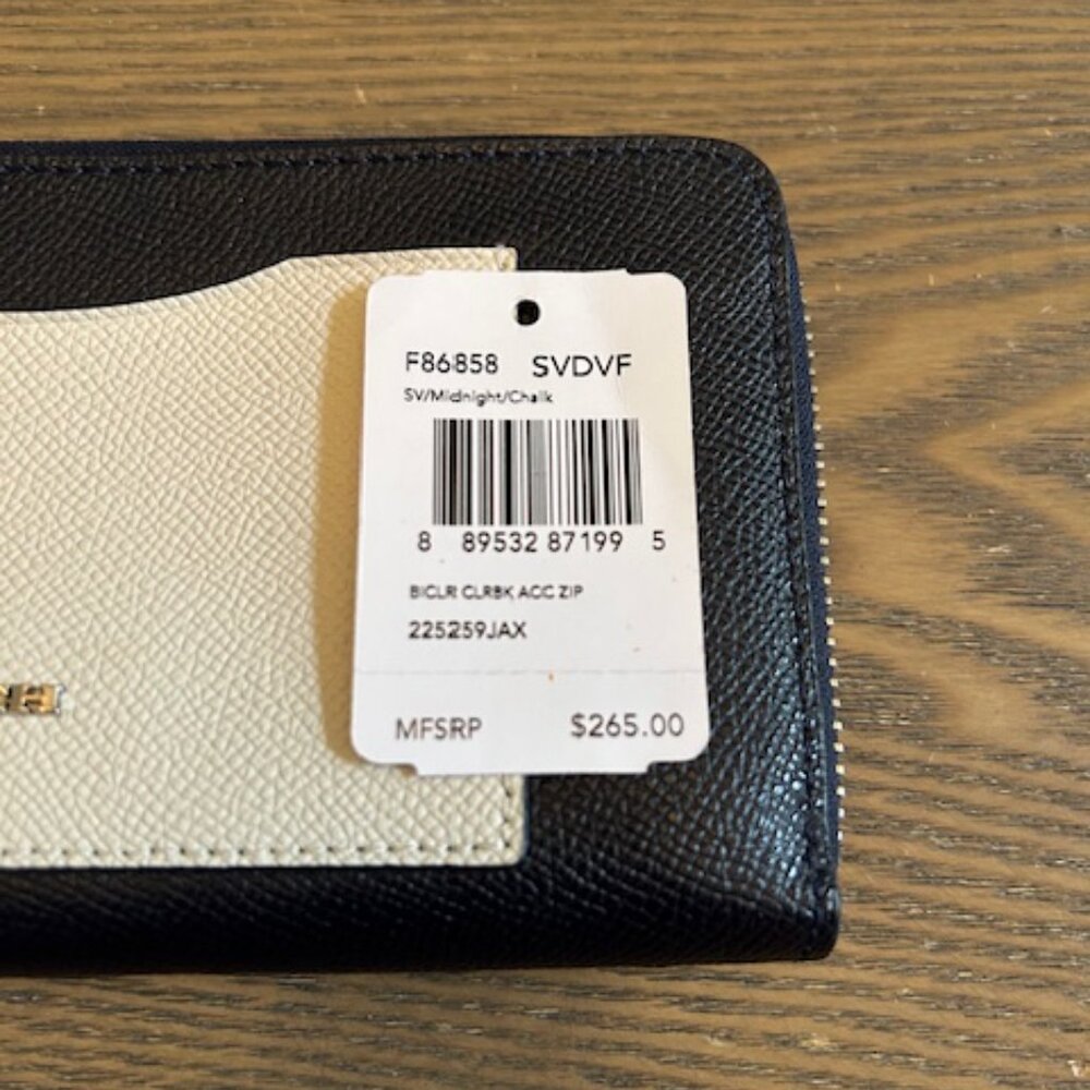 NWT Coach midnight chalk zip wallet women's - Picture 4 of 5